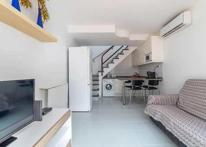 Con Terraza By Calima Homes